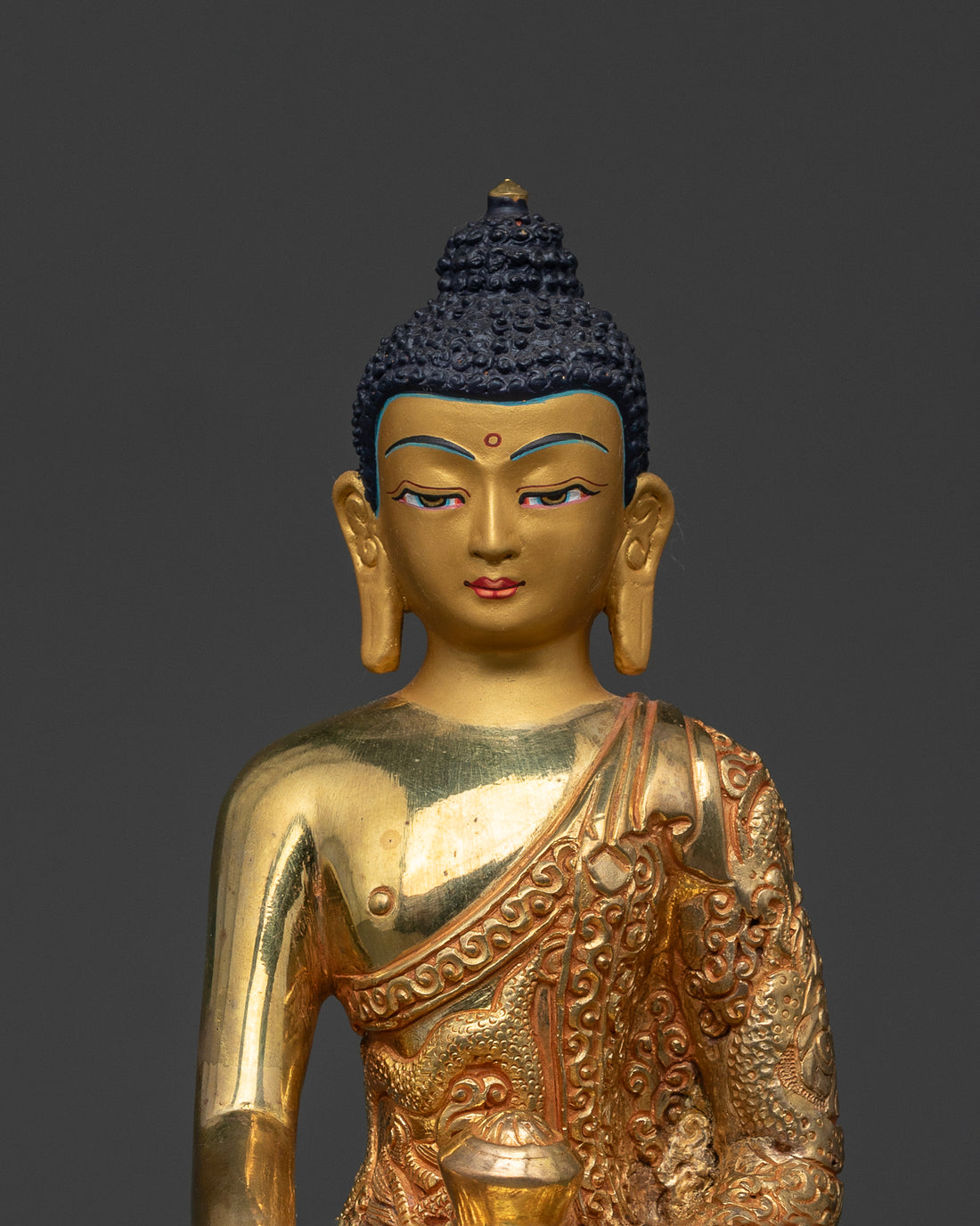 Enlightened Buddha Shakyamuni on a Throne: The Pinnacle of Serenity