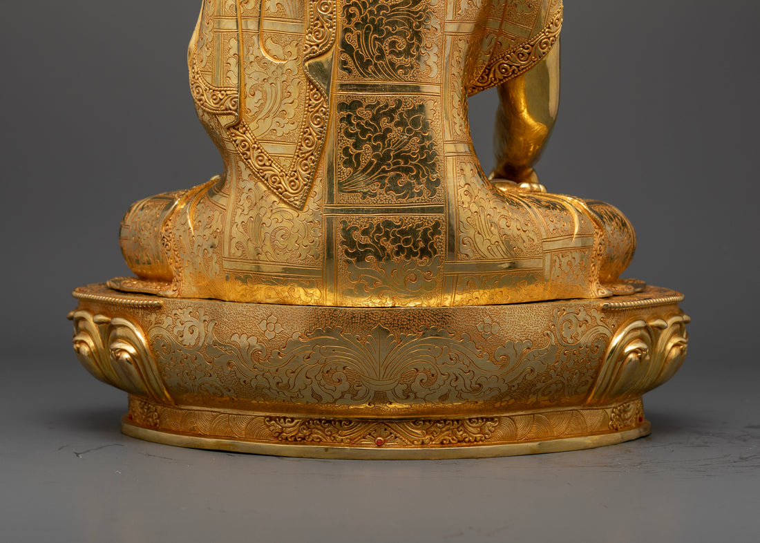 Siddhartha Statue: Embrace the Teachings of the Awakened One