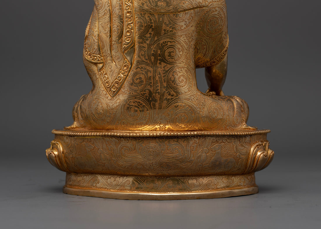 Shakyamuni Buddha Statue: Inspiring Inner Calm