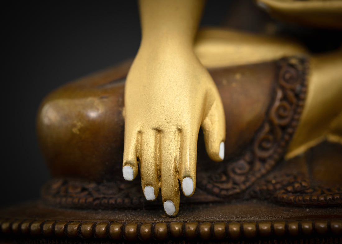 Unique Shakyamuni Buddha Masterpiece Statue: The Perfect Gift for Seekers