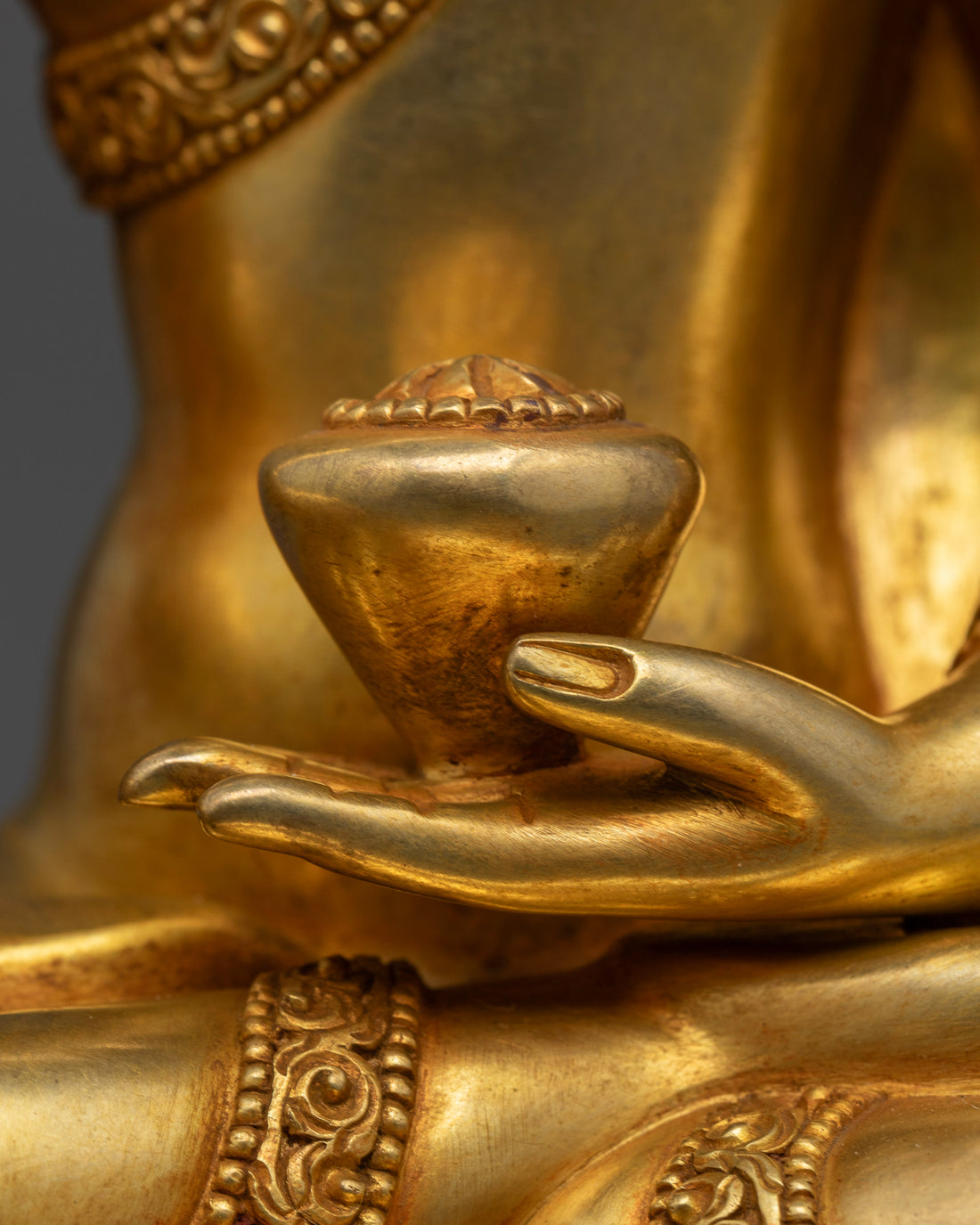 Fine Gold plated Shakyamuni Buddha Statue: Exclusive Collection for Practitioners