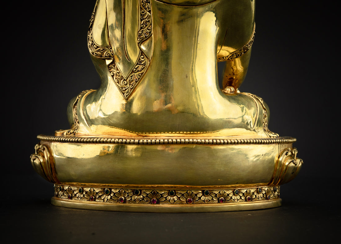 Masterpiece 16 Inch Shakyamuni Buddha Statue: Perfect for Spiritual Practice