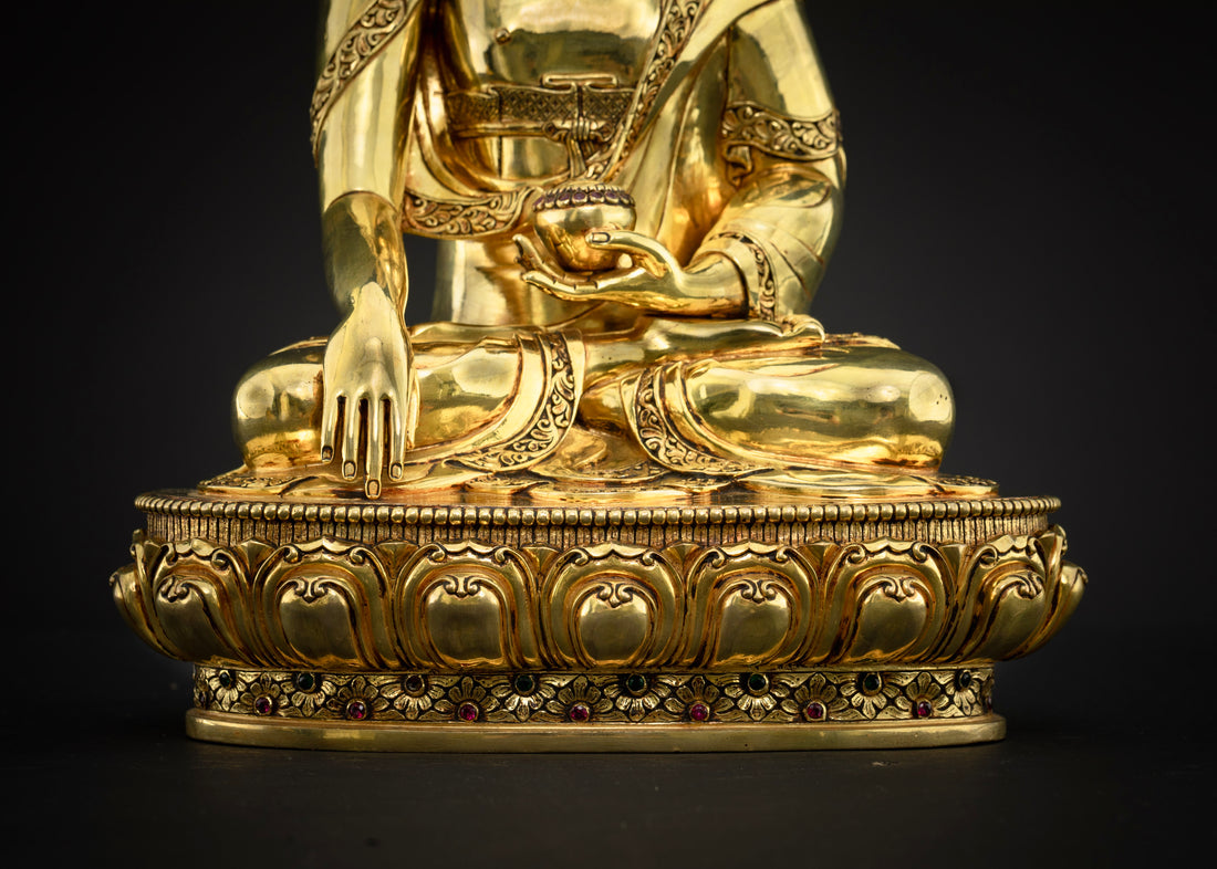 Masterpiece 16 Inch Shakyamuni Buddha Statue: Perfect for Spiritual Practice