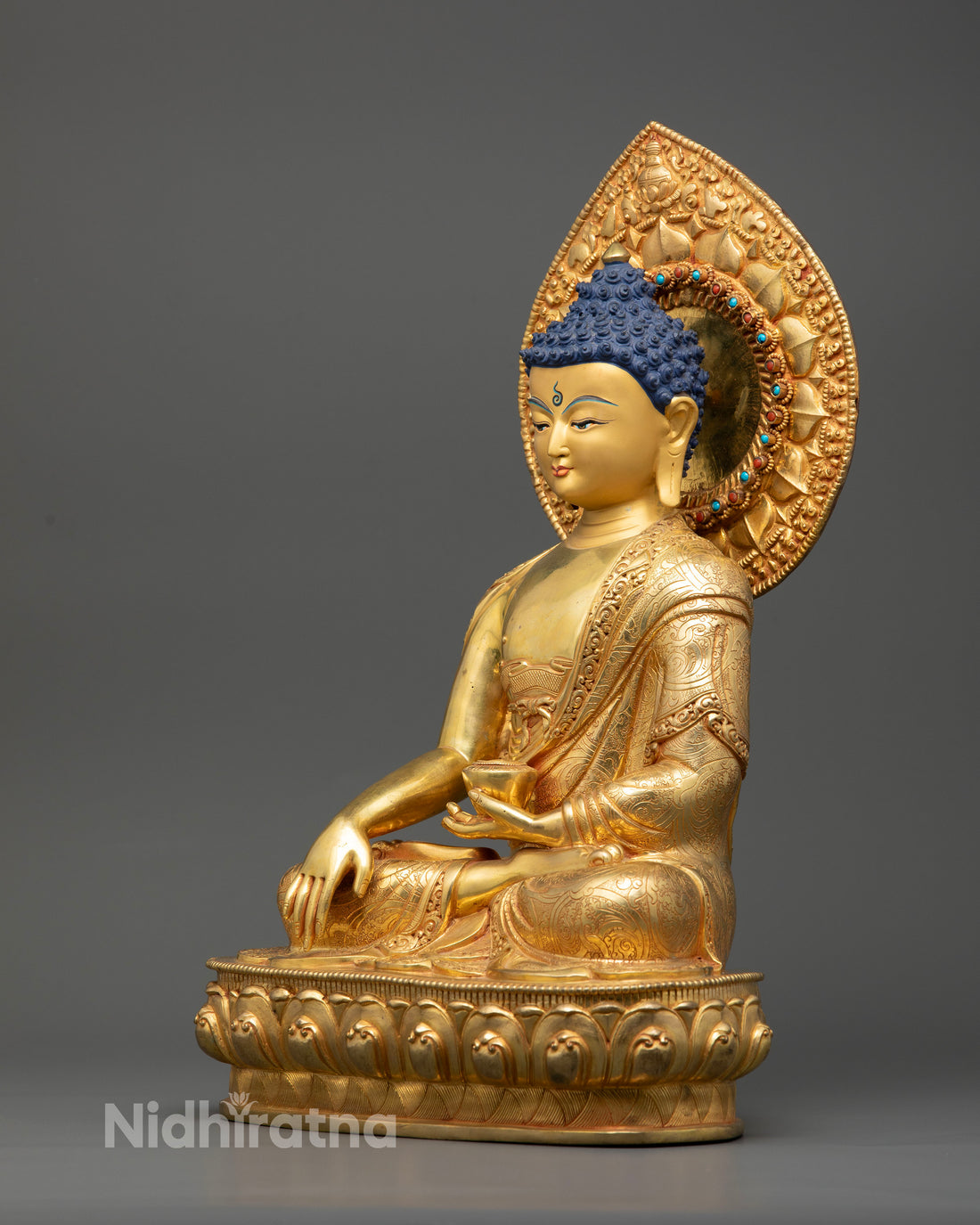 Large Buddha Shakyamuni Statue with Halo: Spiritual Masterpiece