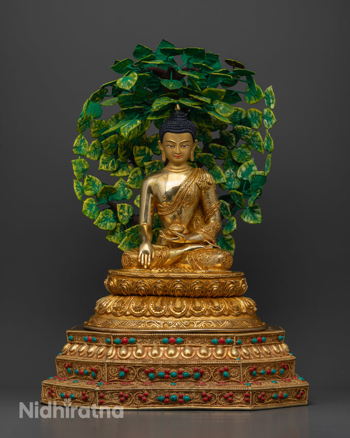 The Lotus-Entwined Shakyamuni Buddha