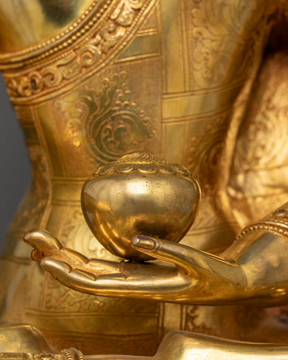 The Golden Beacon: Buddha Shakyamuni’s Illuminated Presence