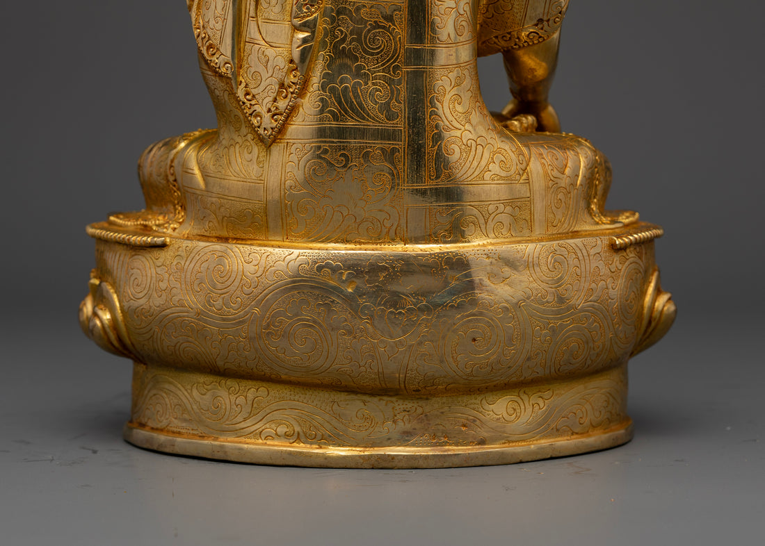 Crowned Buddha Shakyamuni: The Golden Guardian of Dharma