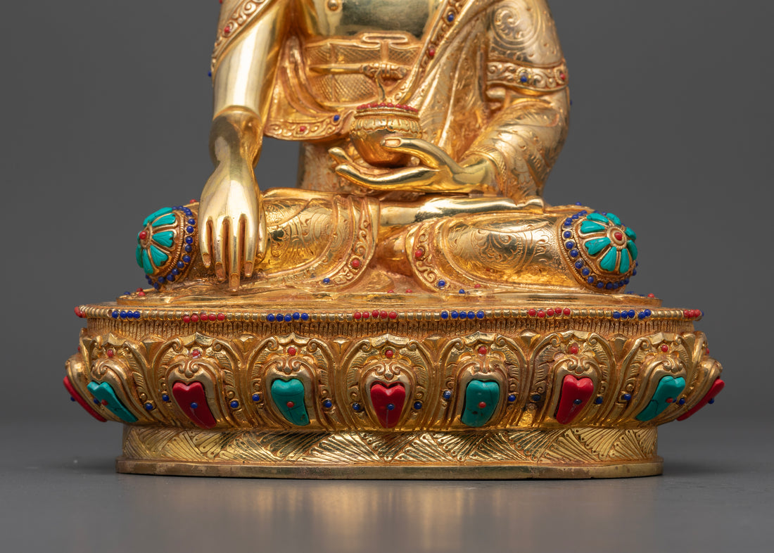 Shakyamuni Buddha: The Divine Manifestation of Tranquility