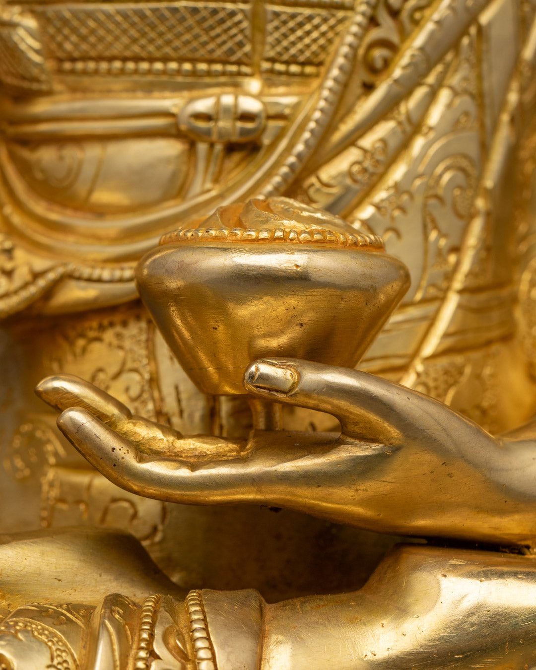 Shakyamuni Buddha Statue Rupa Fully Gold