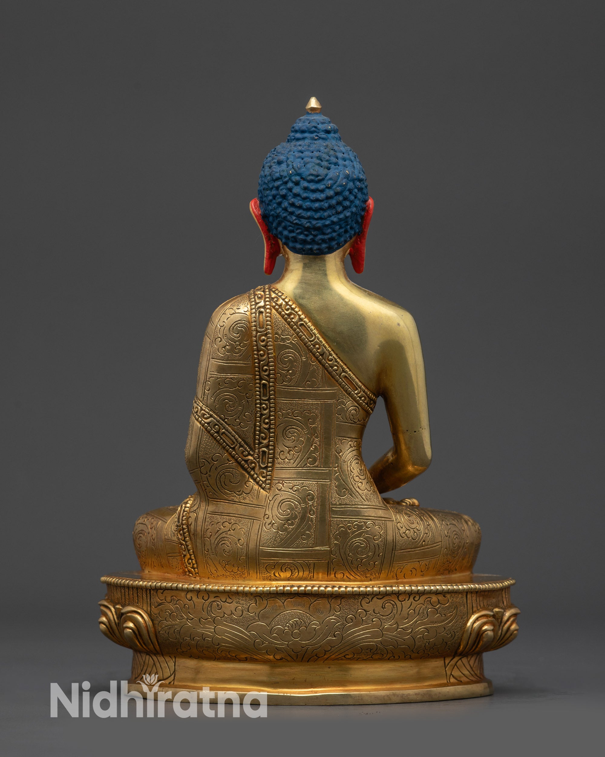 Back view Amitabha Buddha statue featuring detailed robe carvings and lotus base