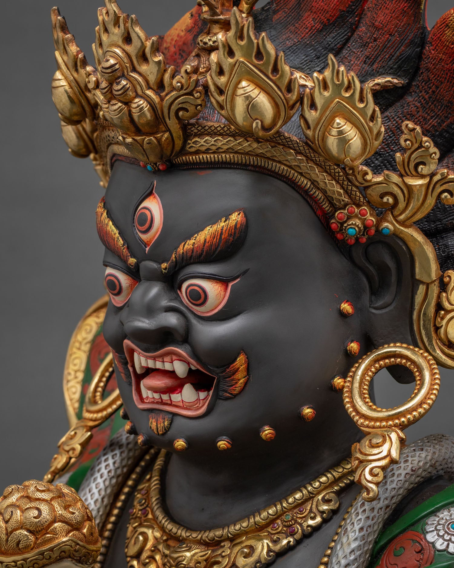 Black Dzambhala Statue