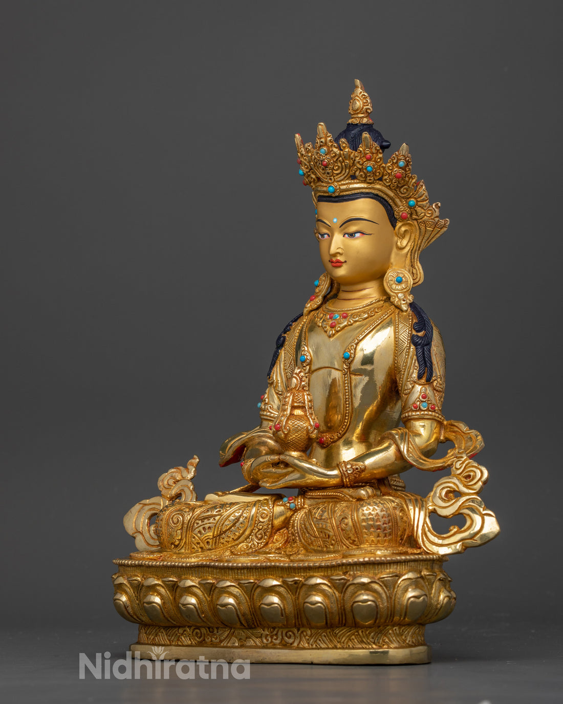 side view of Bodhisattva Amitayus buddha statue