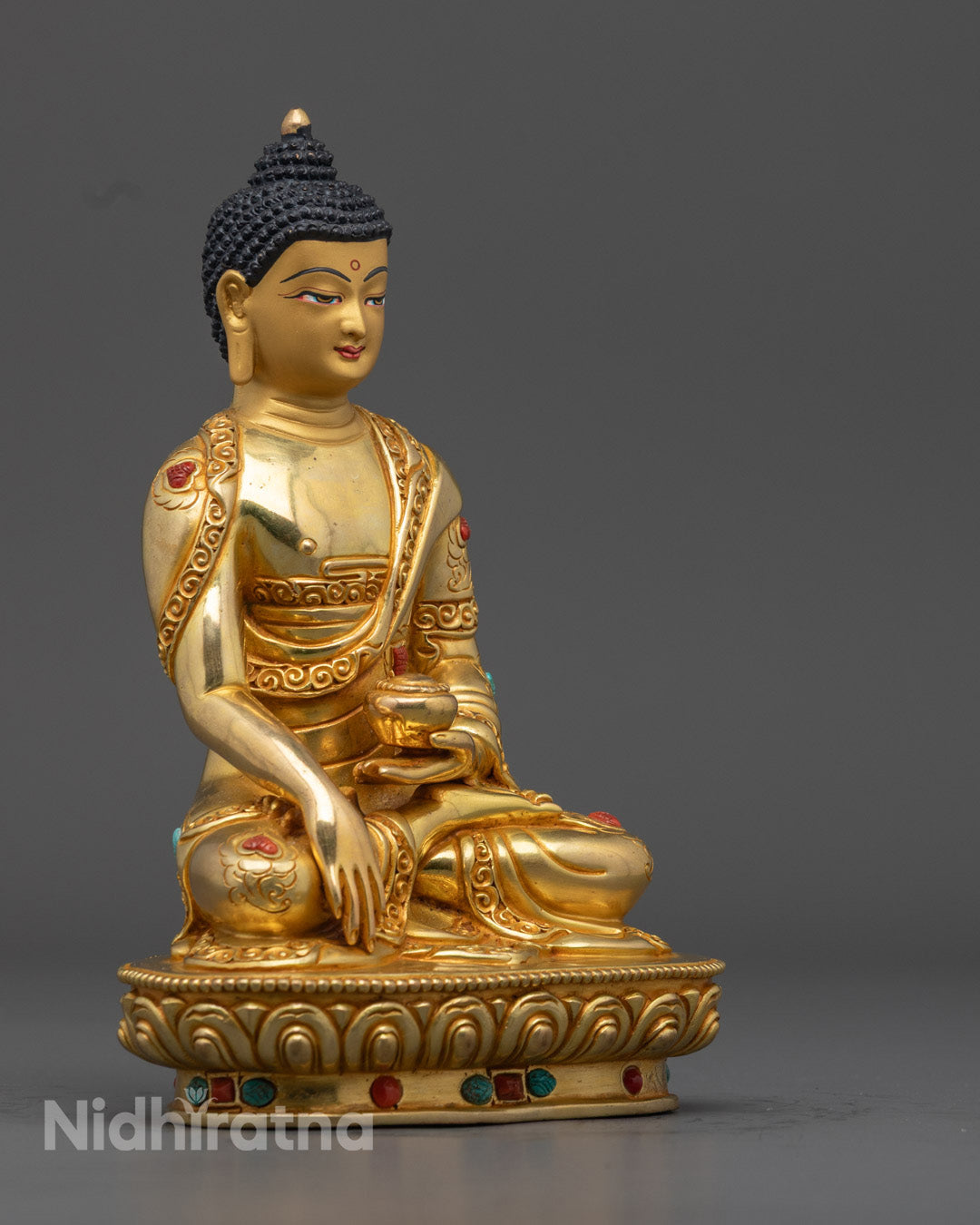 Nepalese Shakyamuni Buddha Statue | Hand-Carved
