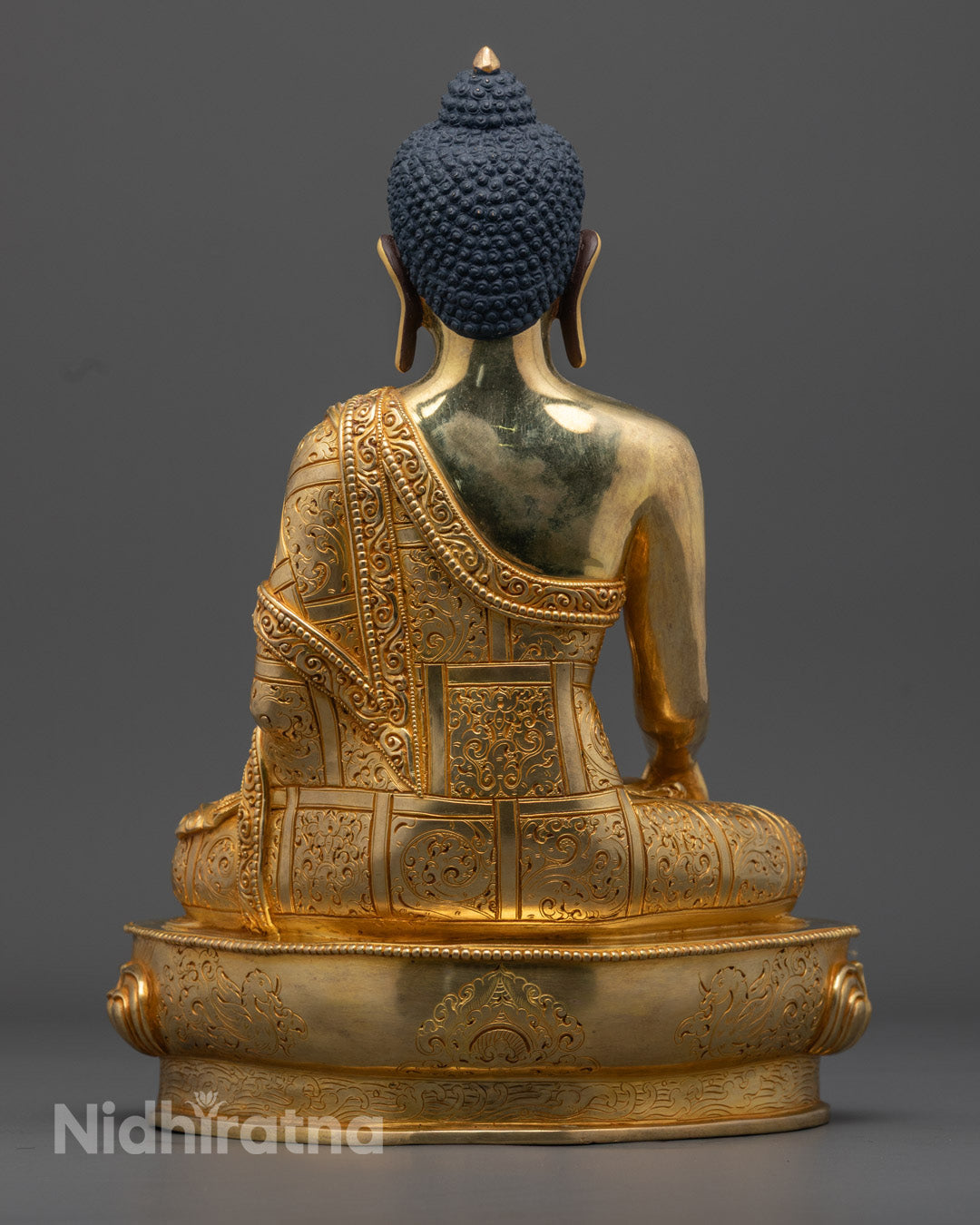 Masterfully Crafted Shakyamuni Buddha Statue