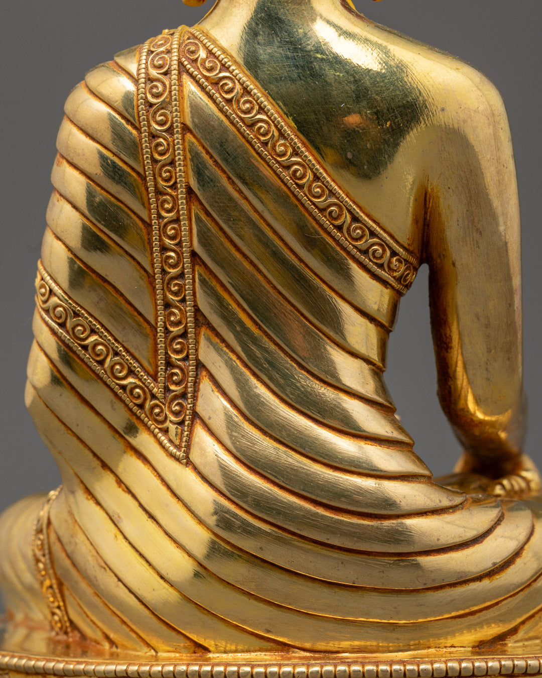 Shakyamuni Buddha Statue | Finely Crafted 24k Gold-Plated Sculpture
