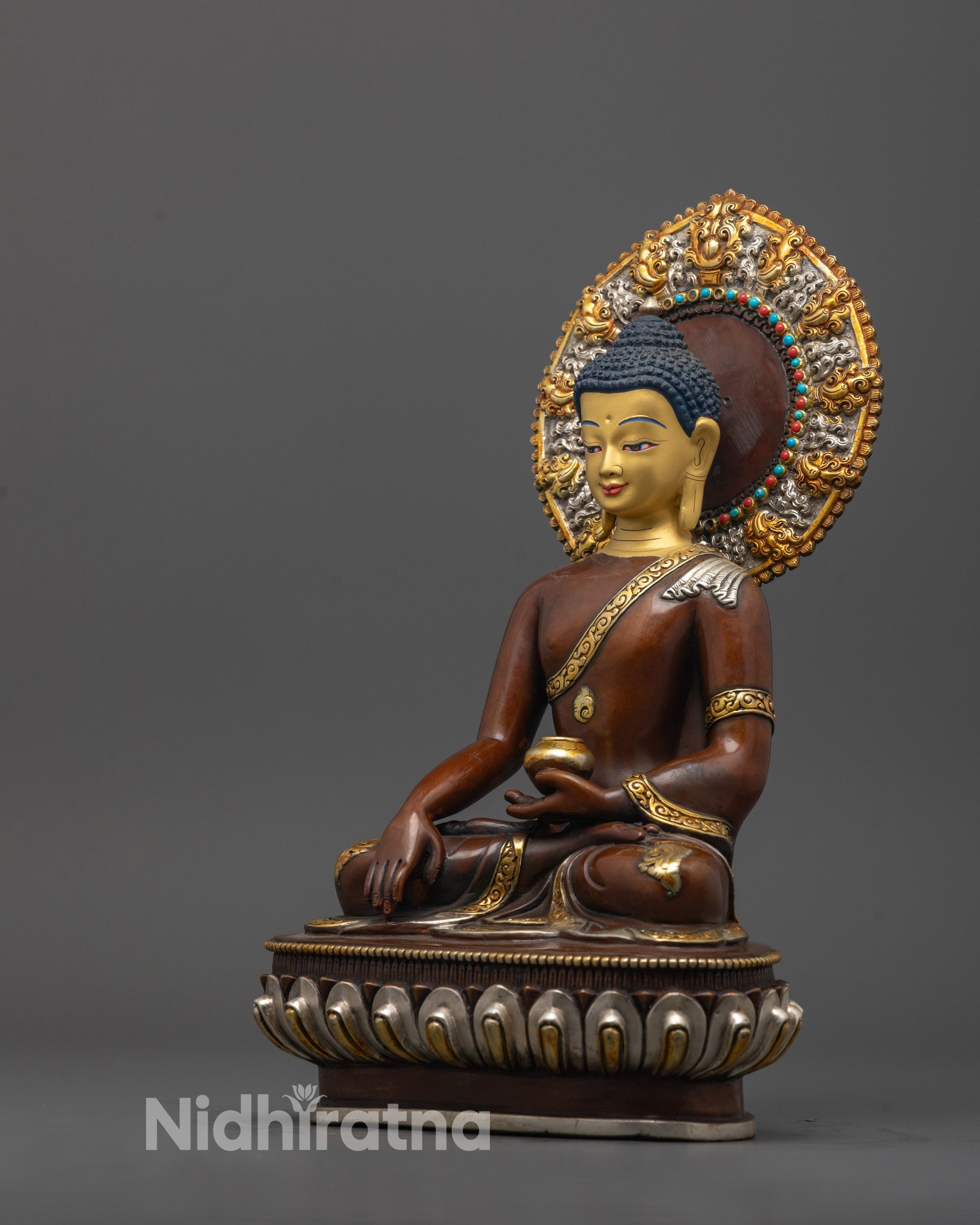 Majestic Buddha Shakyamuni Sculpture | Handcrafted Enlightenment Art