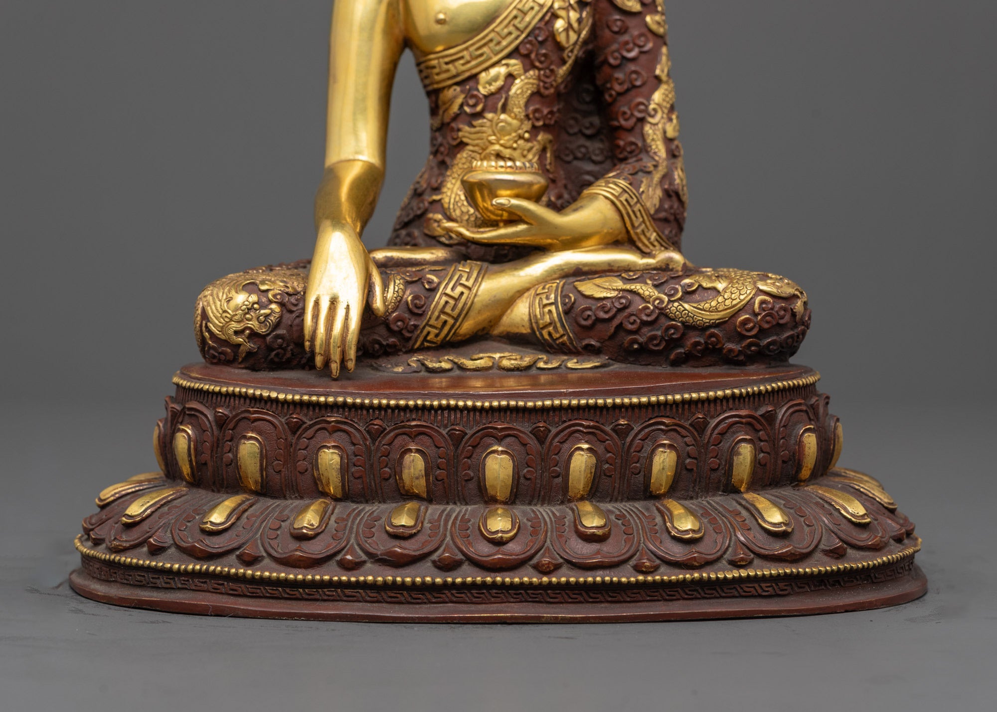 Serene Meditating Buddha Statue | Sacred Shakyamuni Buddha Figurine