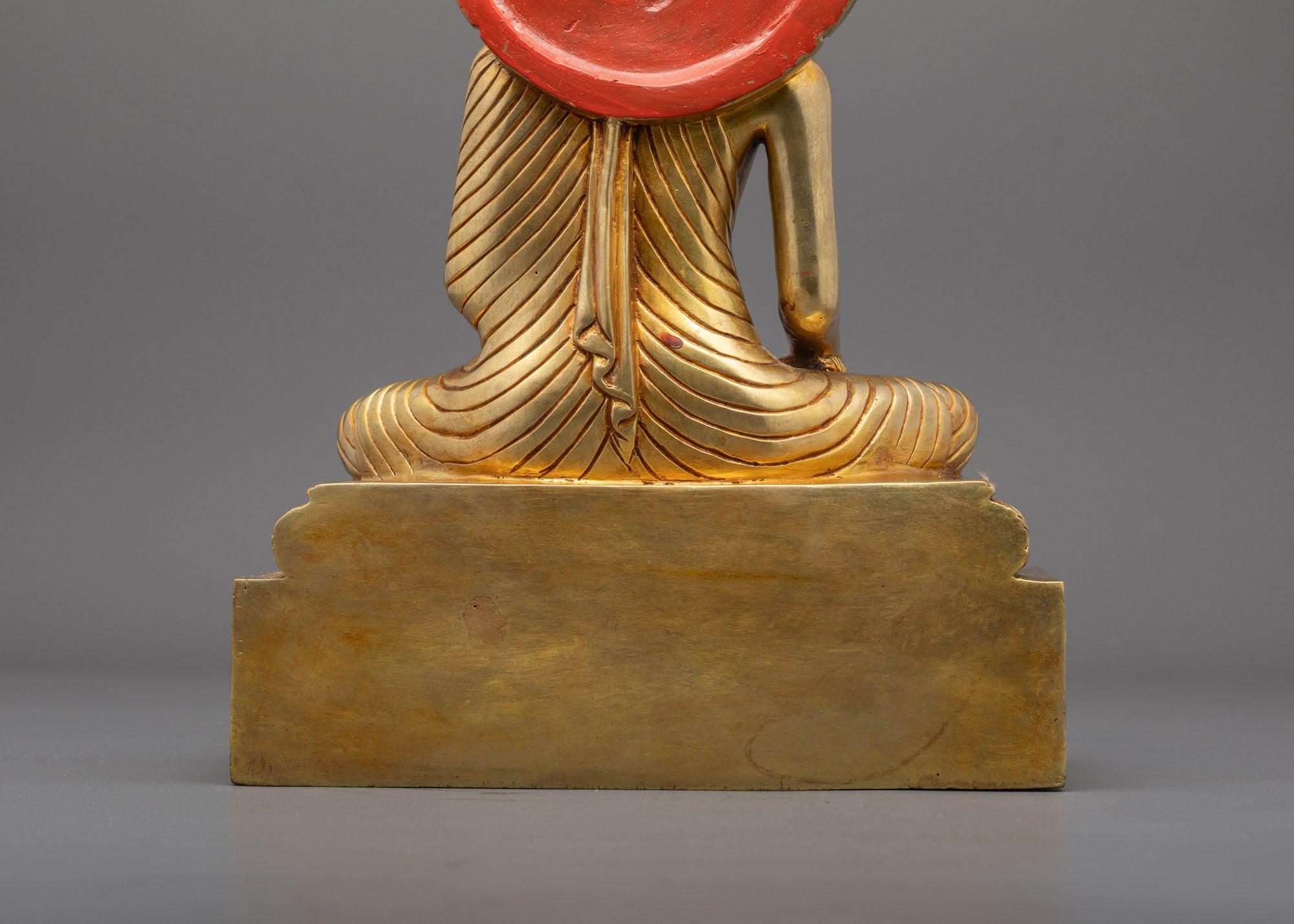 Nepalese Siddhartha Gautama Buddha Statue | Elegant Gold-Finished