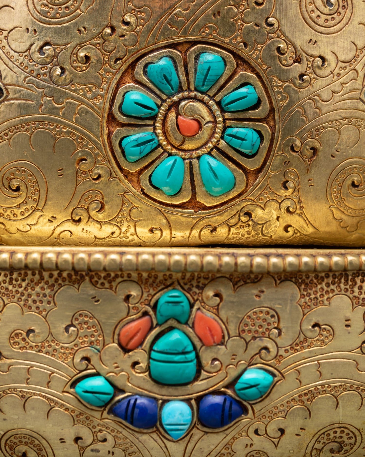 Shakyamuni Buddha Statue | Buddhist Altar and Meditation Art