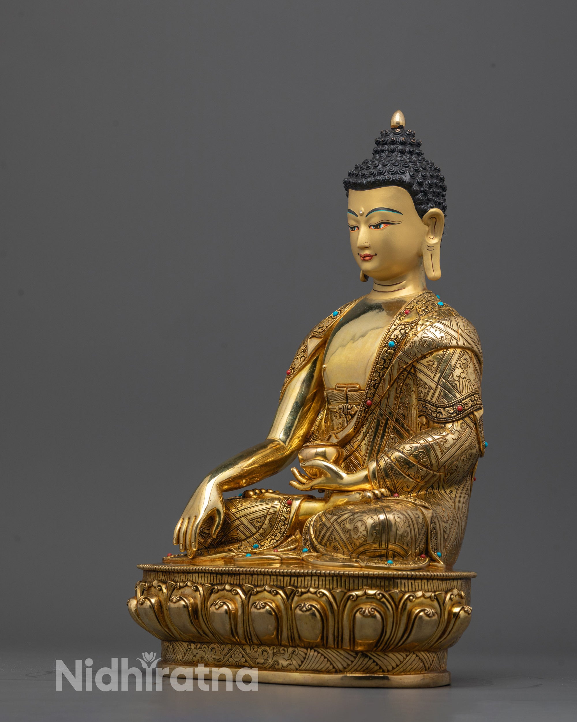 Buddha Shakyamuni Statue from Nepal | Masterful Artisan Craftsmanship