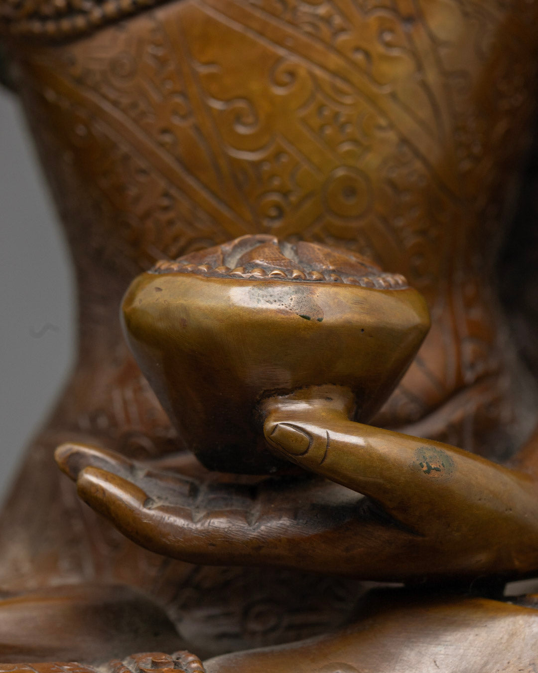 Shakyamuni Buddha Statue | Handcrafted Nepalese Enlightenment Icon