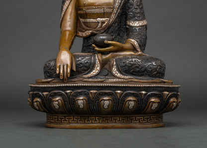 Shakyamuni Buddha Statue