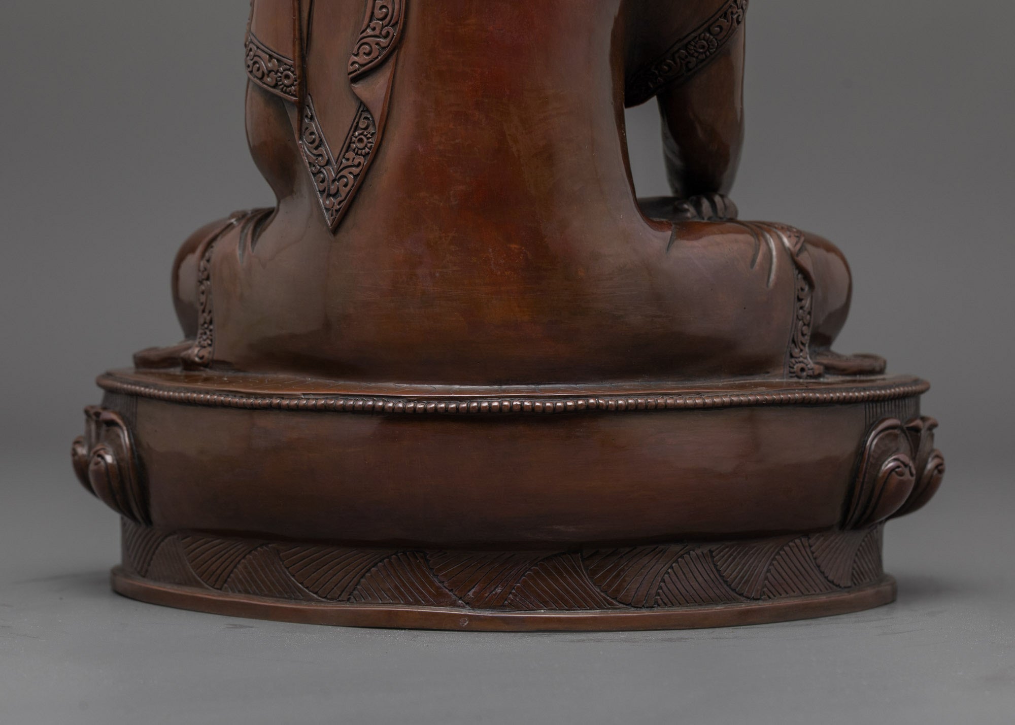 Handmade Shakyamuni Buddha Statue | Timeless Symbol of Enlightenment