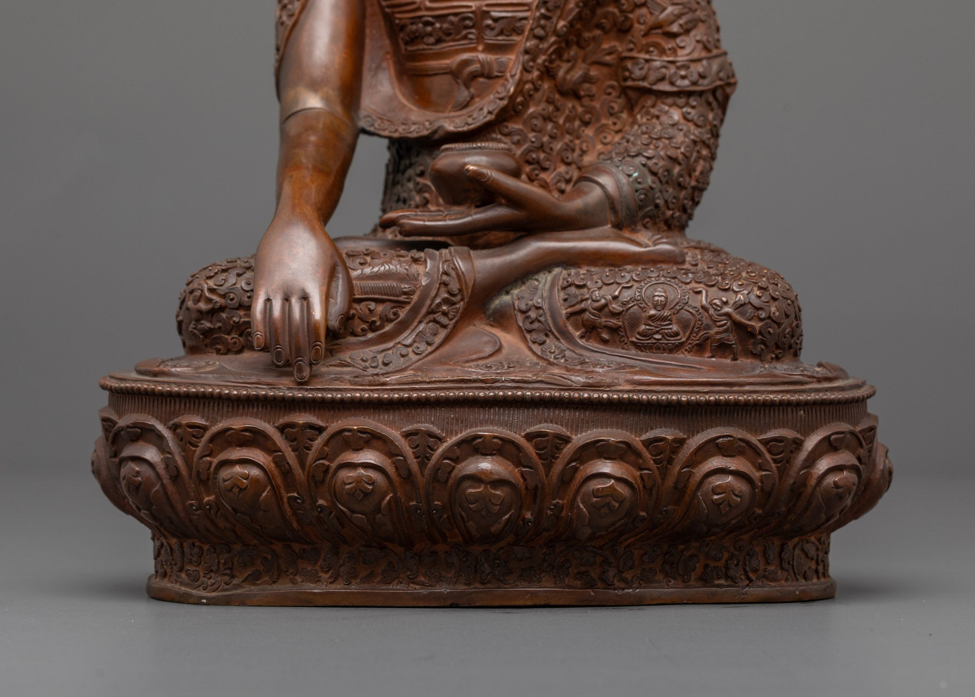 Sacred Oxidized Buddha Statue | Awakened Teacher Sculpture