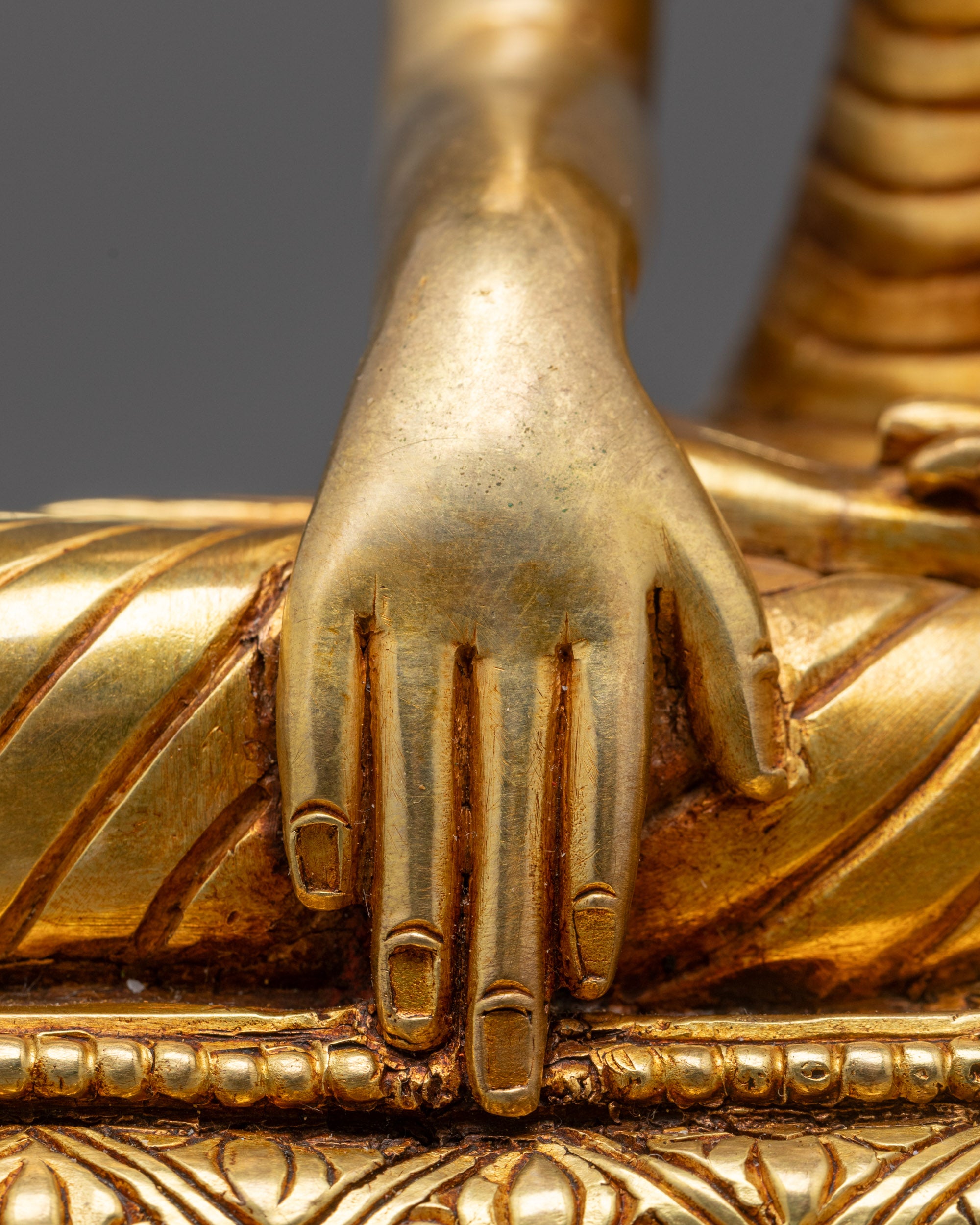 Nepalese Siddhartha Gautama Buddha Statue | Elegant Gold-Finished