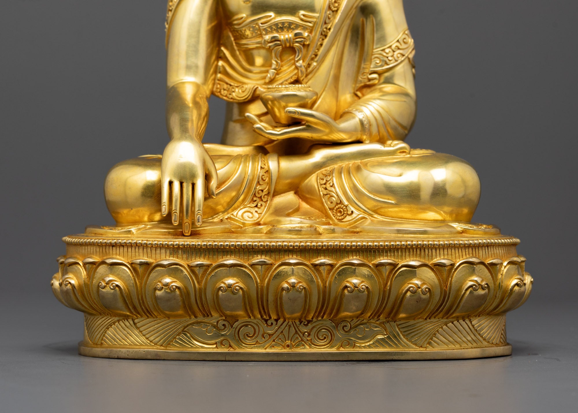 Detailed Buddha Shakyamuni Statue | Handmade Buddhist Idol for Peace