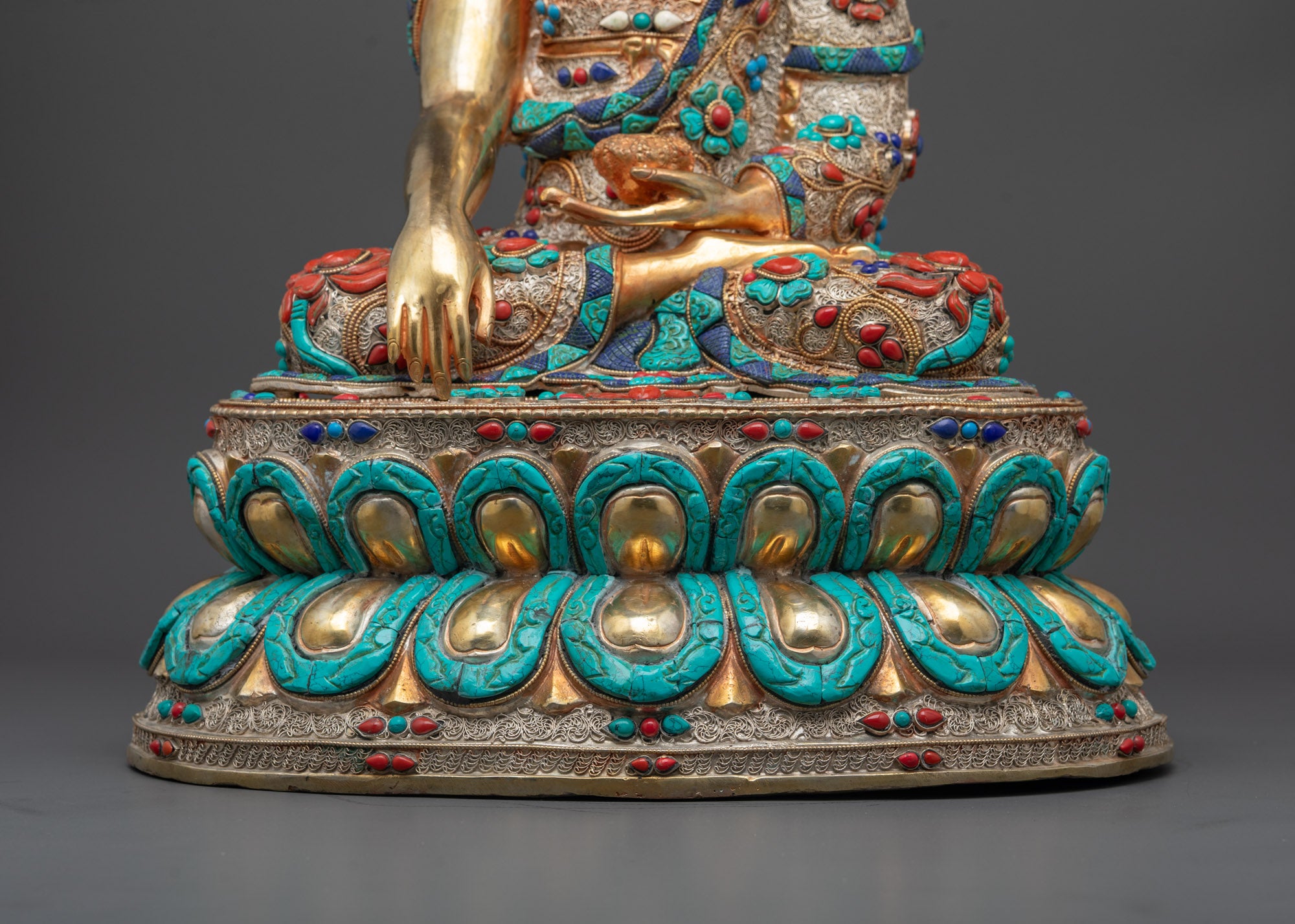 Filigree Design Shakyamuni Buddha Statue from Nepal