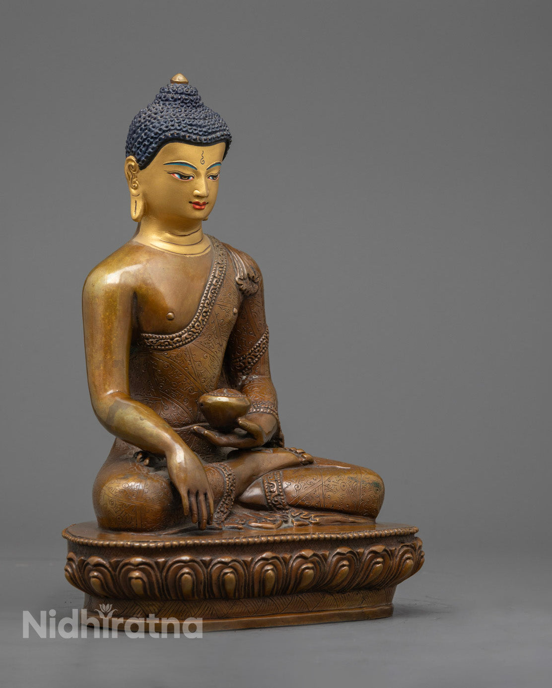 Shakyamuni Buddha Statue | Handcrafted Nepalese Enlightenment Icon