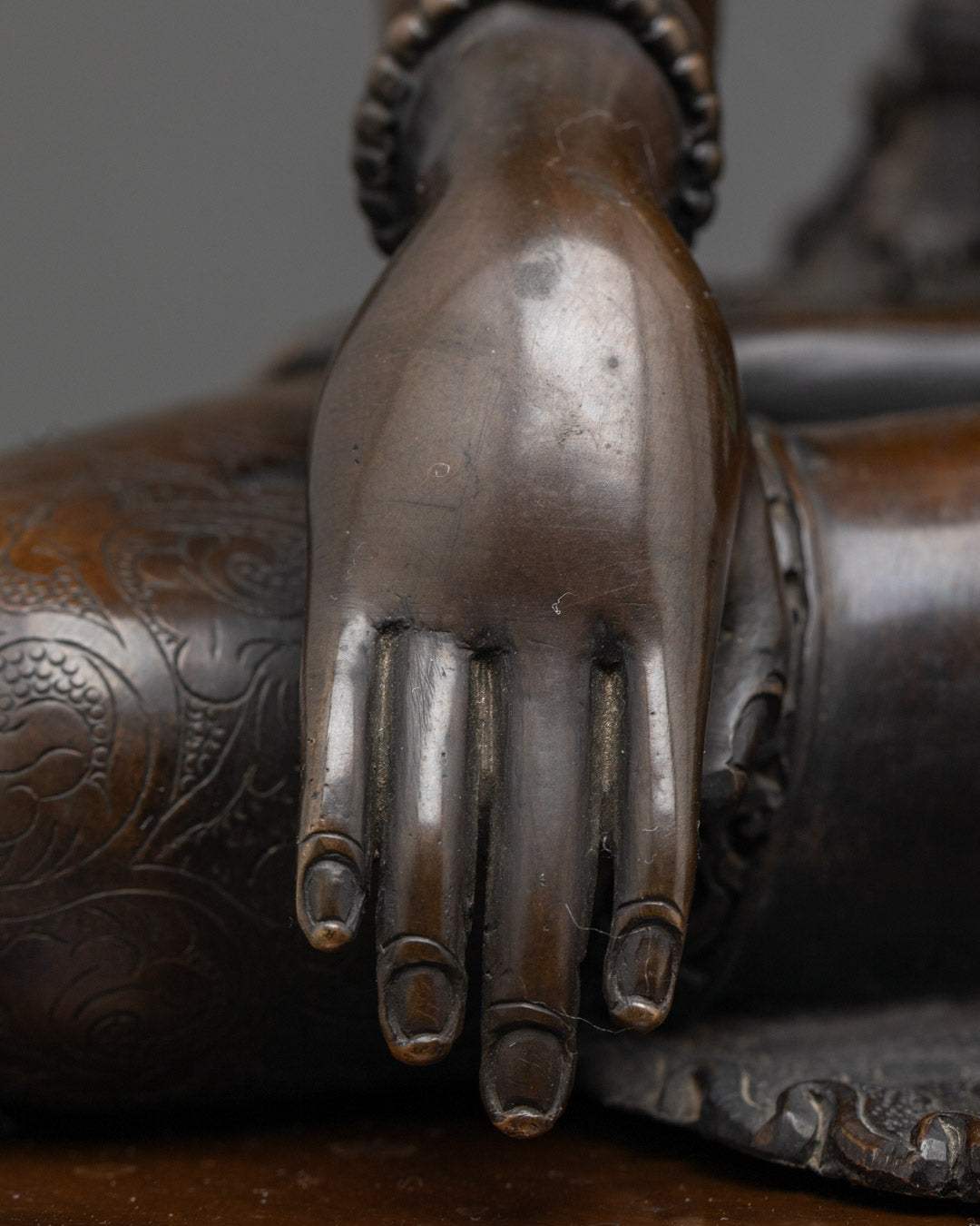 Elegant Crown Buddha Shakyamuni Statue