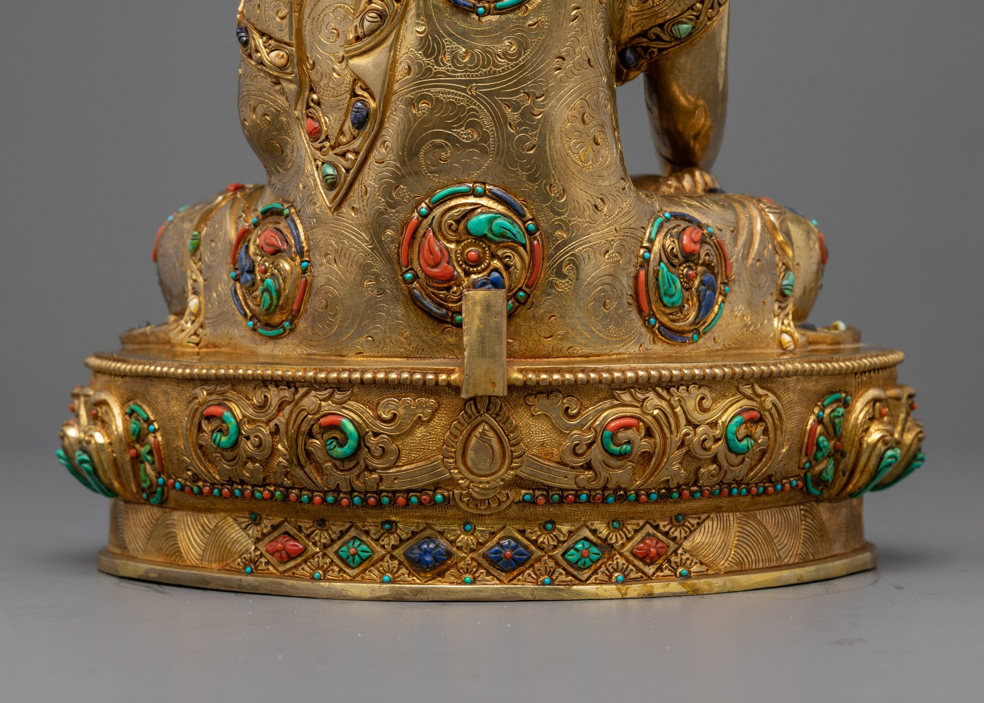 Enlightened Shakyamuni Buddha Statue | Fire Gold Gilded Himalayan