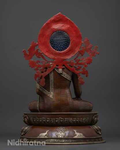 Shakyamuni : Lotus Buddha Statue