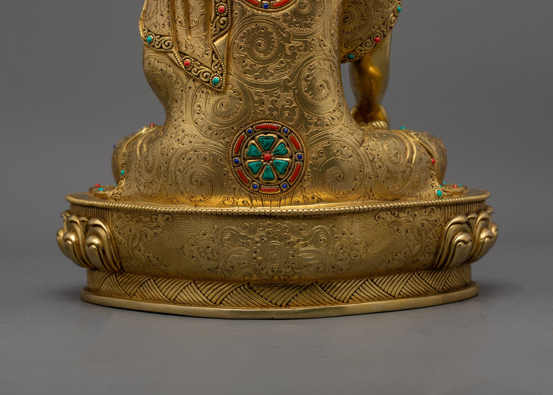 Statue of Buddha Shakyamuni | Life and Teachings of Buddha