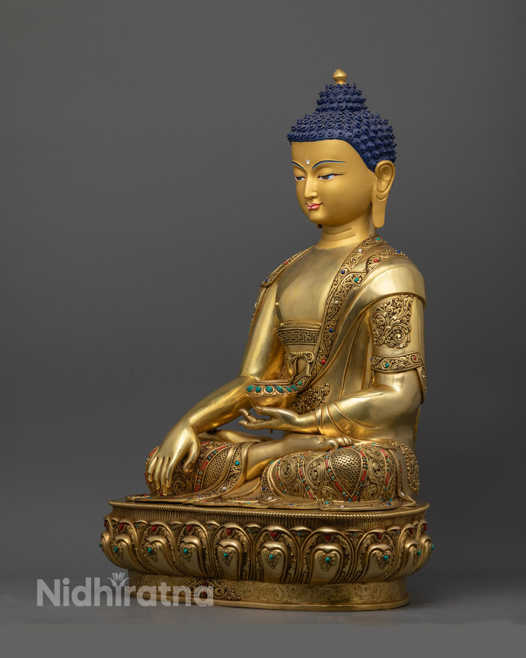 Buddhist Shrine Shakyamuni Statue | Nepalese Spiritual Sculpture