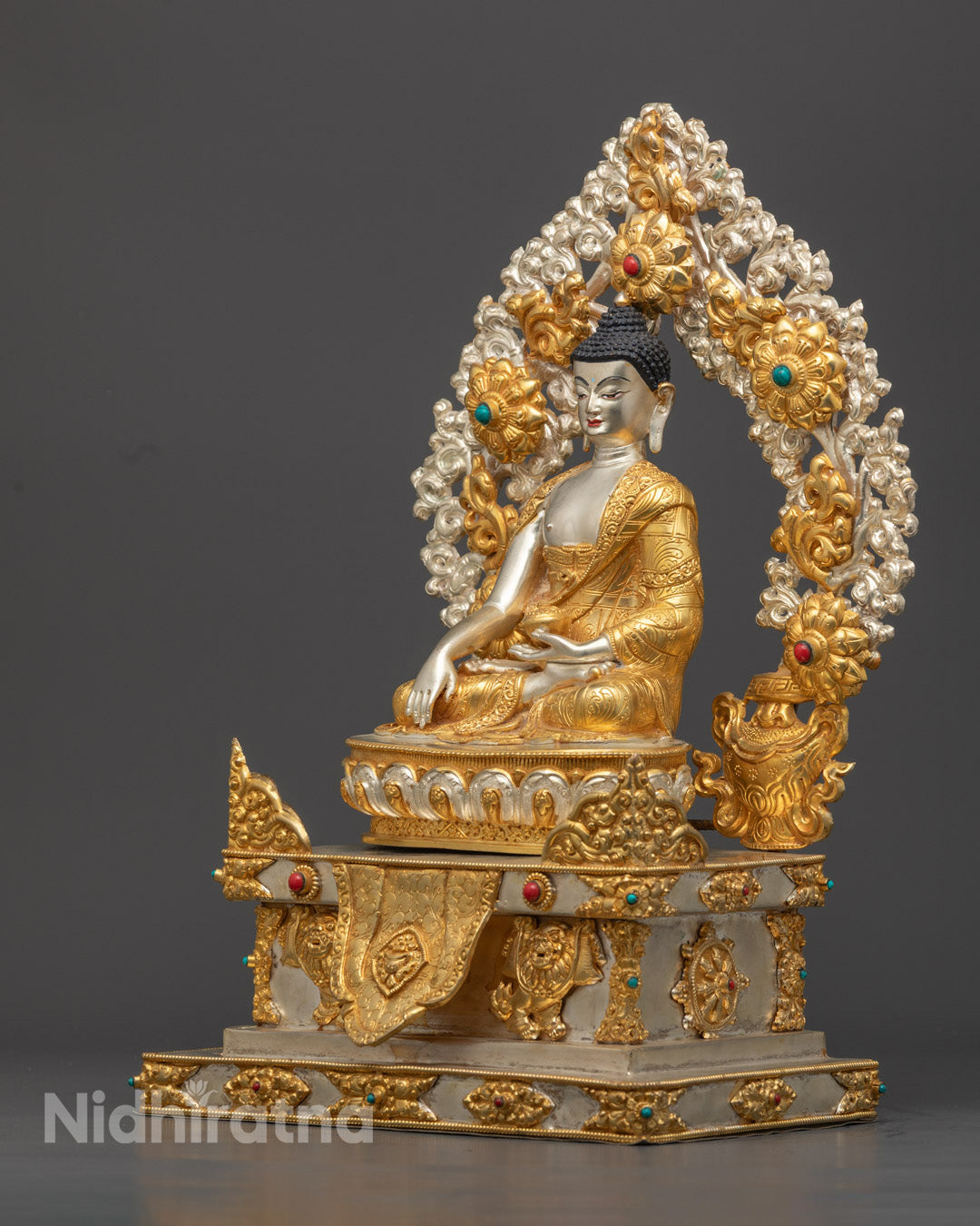 Shakyamuni Buddha Sculpture for Puja and Offerings