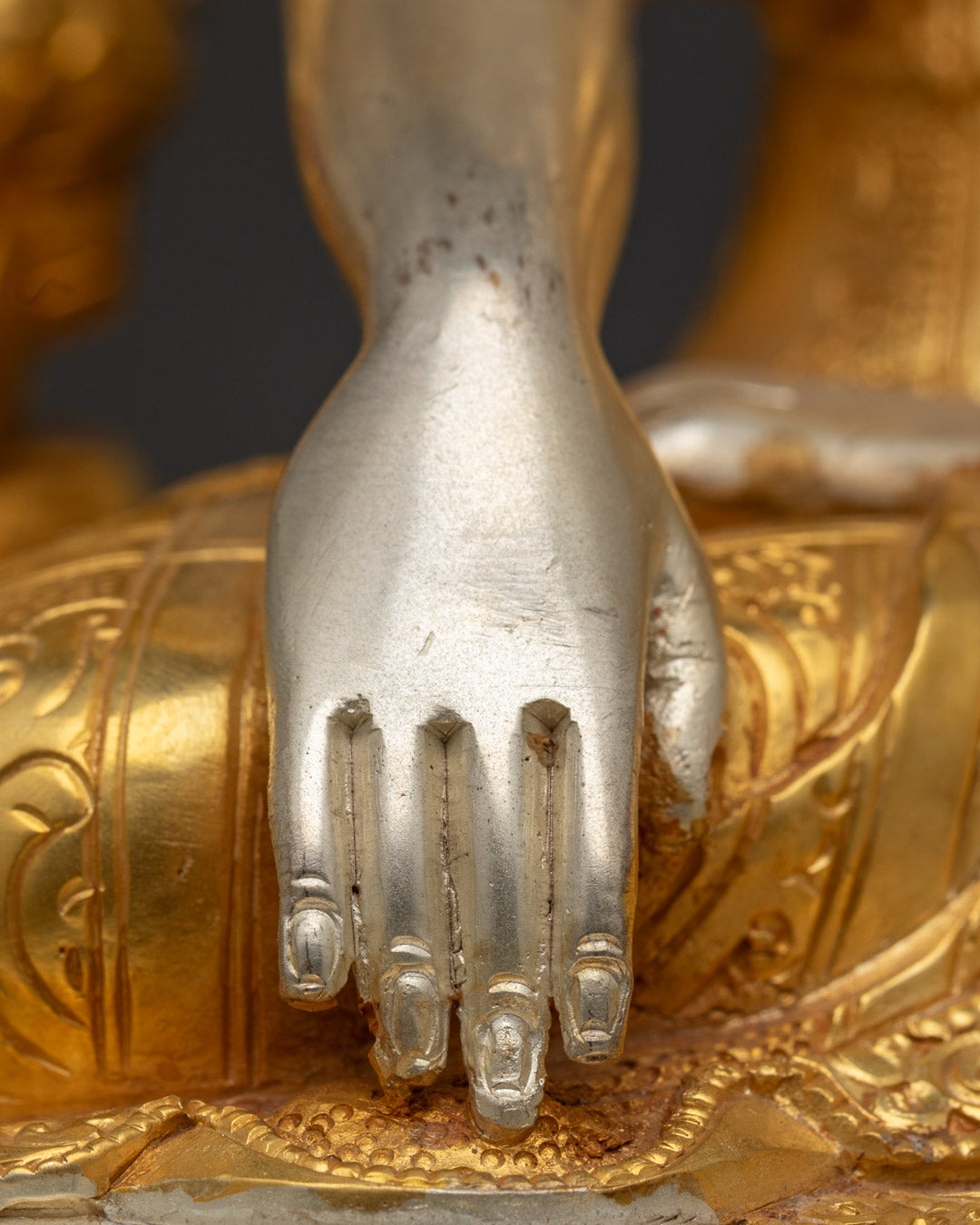 Shakyamuni Buddha Sculpture for Puja and Offerings