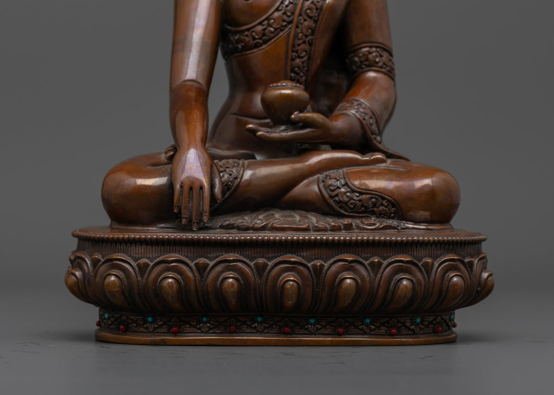 Oxidized Shakyamuni Buddha Statue