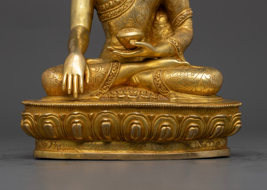 Buddha Shakyamuni: Himalayan Buddhist Handmade Statue