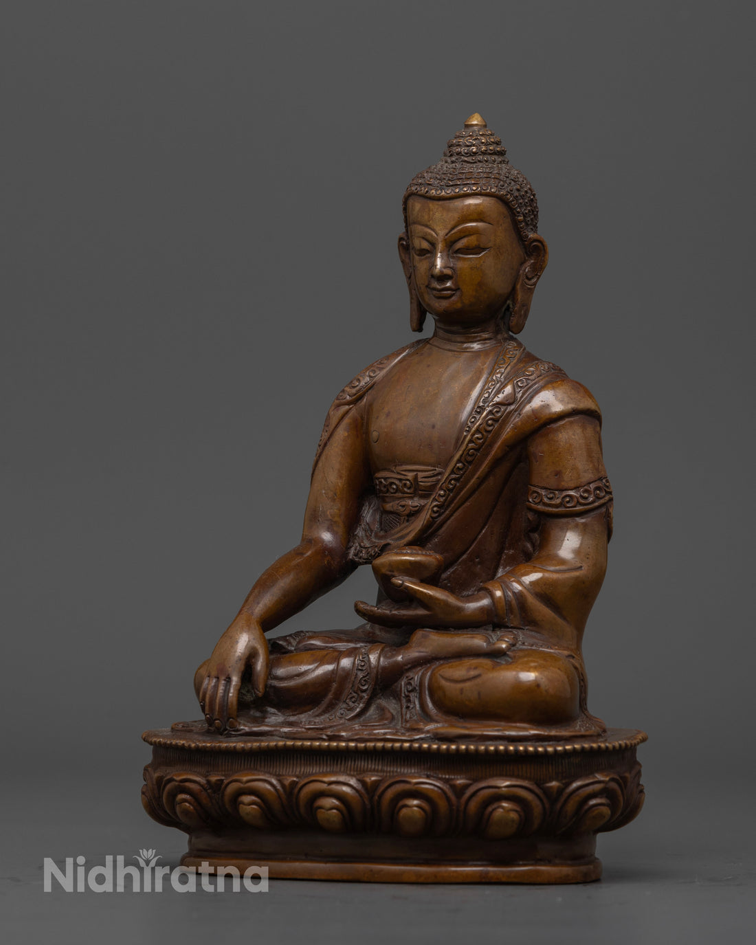 Oxidized Shakyamuni Buddha Statue | Mindfulness and Meditation