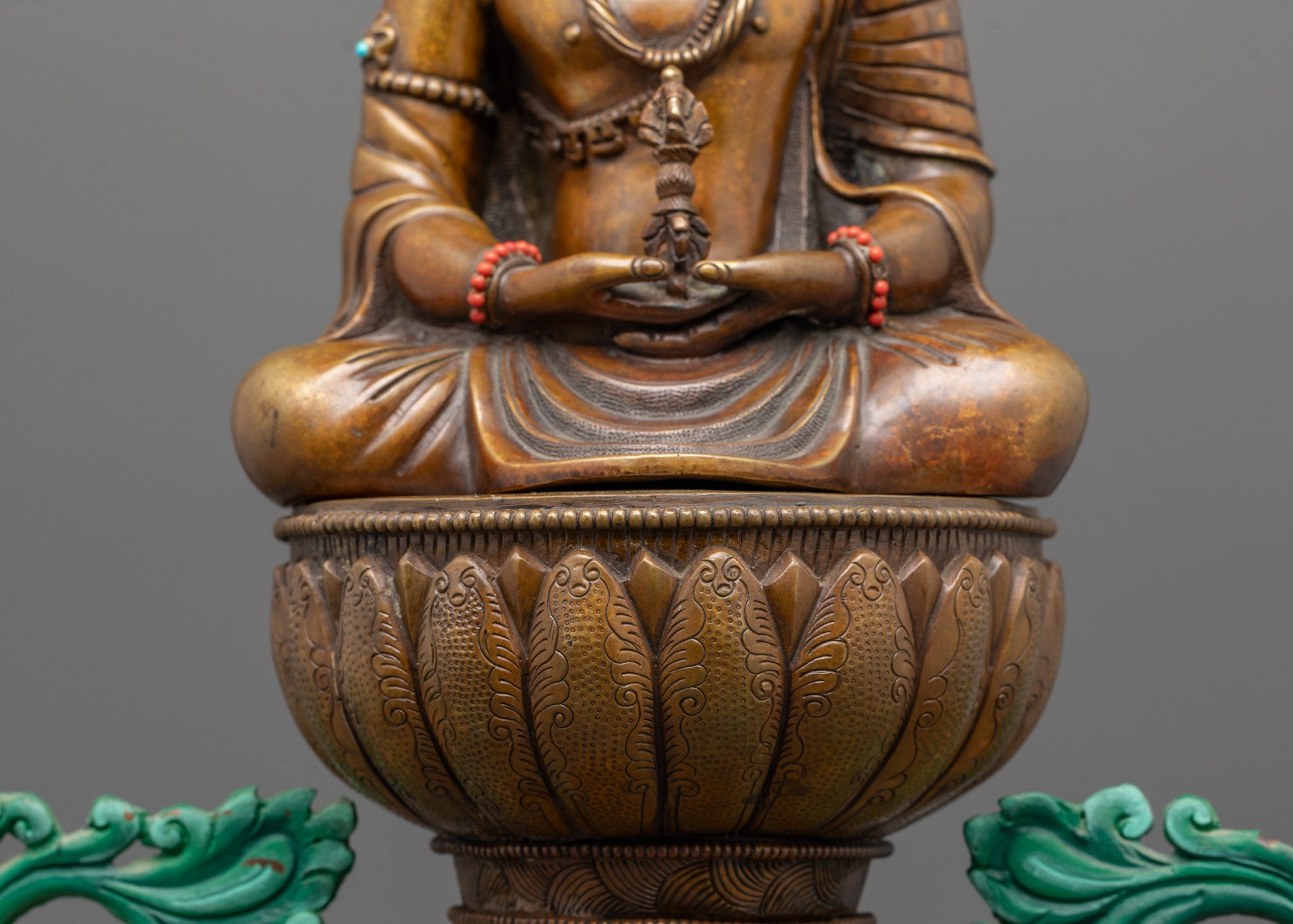 Japanese Mitrugpa Statue | A Testament to Sacred Craftsmanship