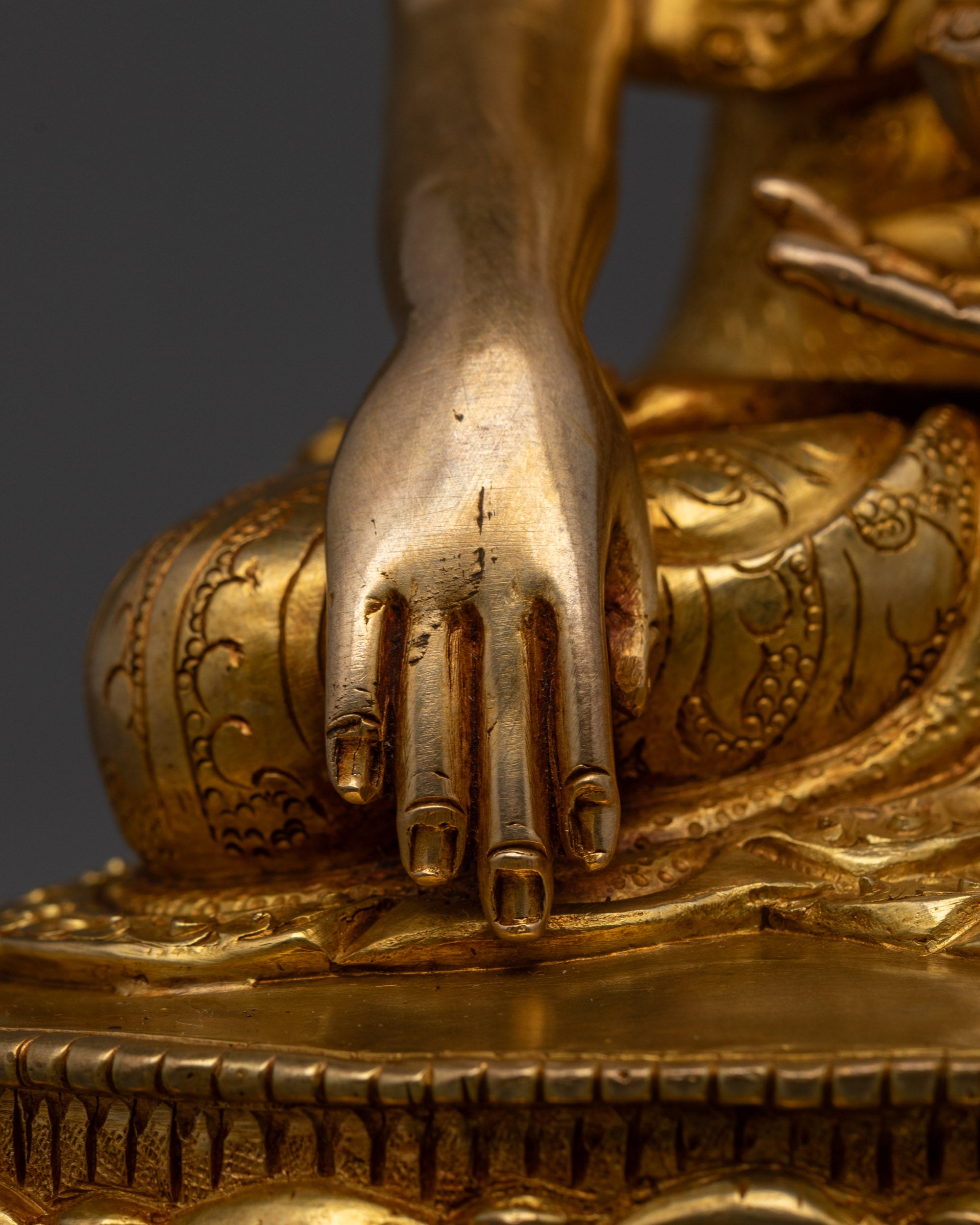 Buy Authentic Nepalese Buddha Shakyamuni Statue Online