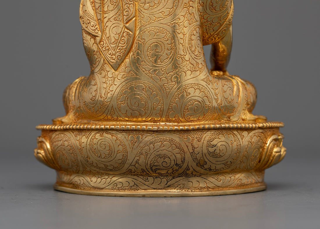 Crown Buddha Shakyamuni Statue - Regal Embodiment of Enlightenment and Compassion