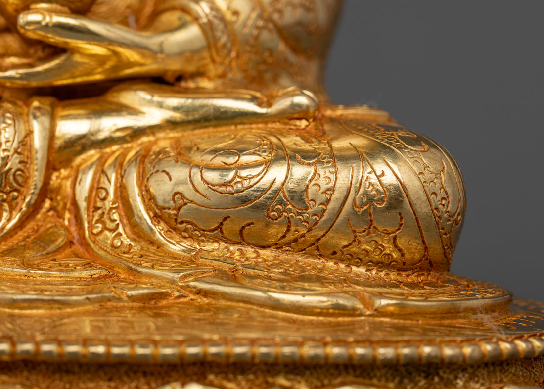 Crown Buddha Shakyamuni Statue - Regal Embodiment of Enlightenment and Compassion