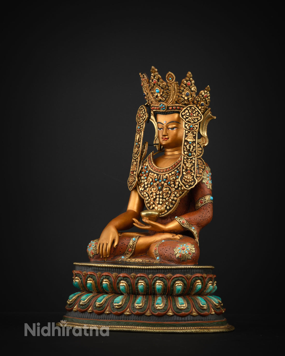 Elegant Crown Buddha Shakyamuni Statue: Exquisite Spiritual Decor