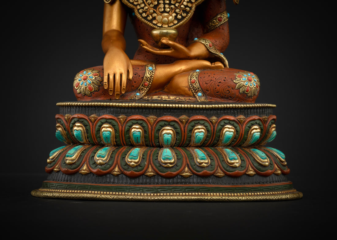 Elegant Crown Buddha Shakyamuni Statue: Exquisite Spiritual Decor