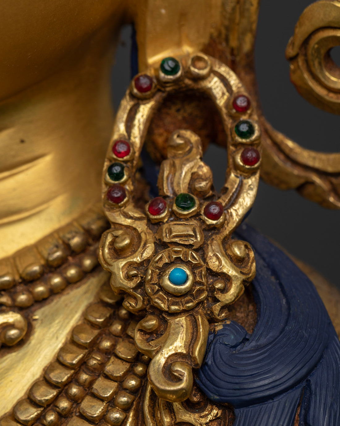 Chenrezig Statue: Invoking Compassion and Protection