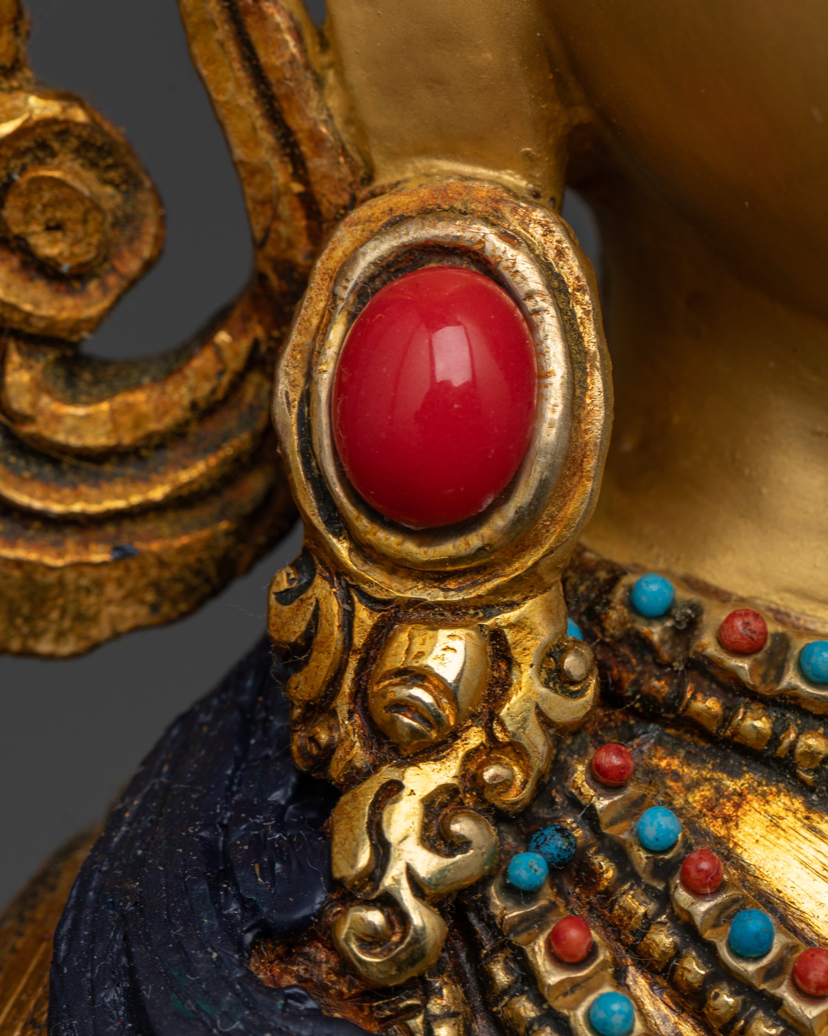 Chenrezig Statue: Icons of Peace and Kindness